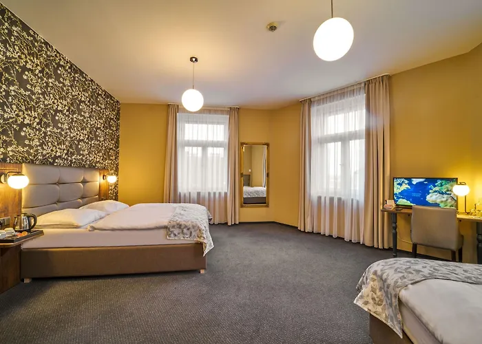 Ea Victoria 4* Прага