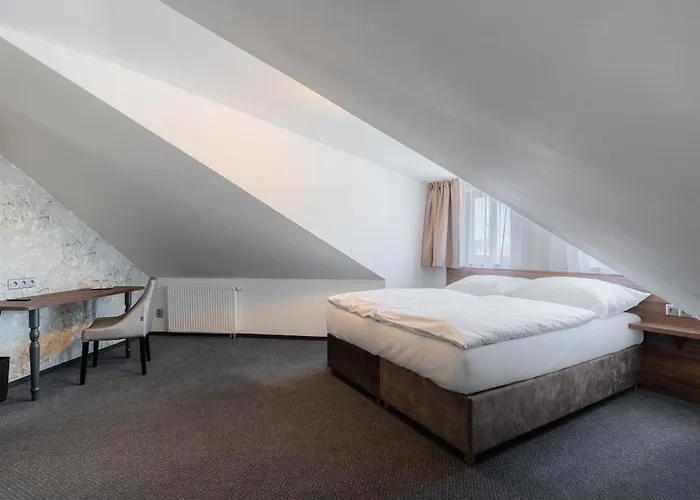 Ea Victoria Hotel 4*