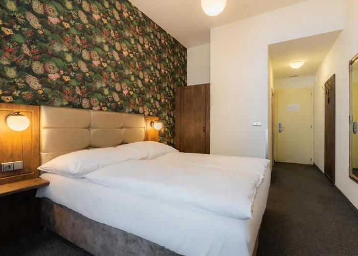 Ea Victoria Hotel