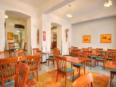 Ea Victoria Hotel Praga