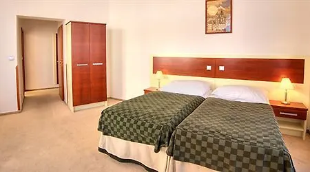 Ea Victoria 4* Praga