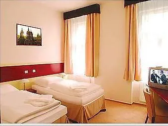 Ea Victoria Hotel