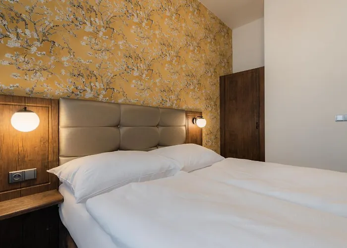 Hotell Ea Victoria 4*