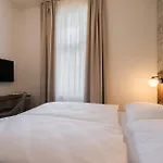 Ξενοδοχείο Ea Victoria 4*