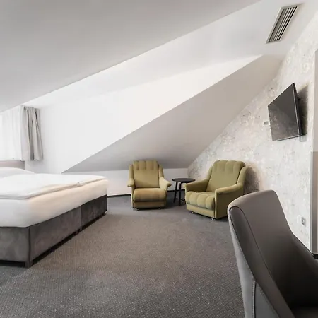 Hotell Ea Victoria